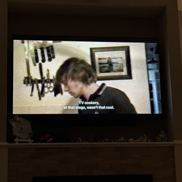 netflixReview.jpg netflixReview.jpg